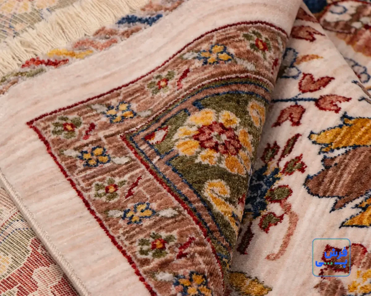 خرید قسطی |  فرش وینتیج 40200 کرم حاشیه سبز