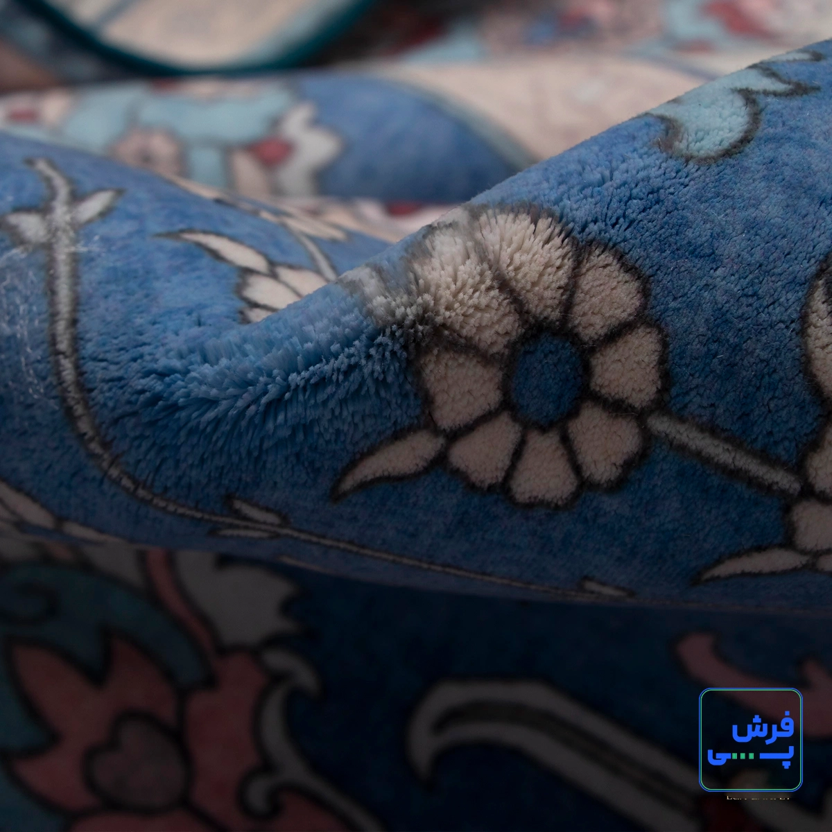 743100-10.webp خرید قسطی | فرش ابریشم ماشینی 743100 آبی کرم