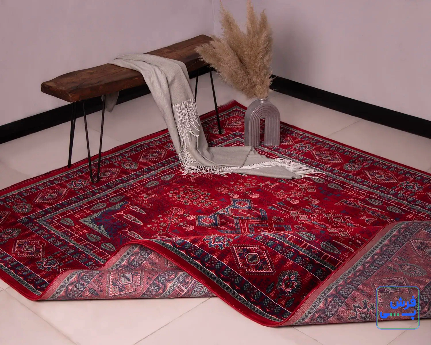 chahar-bagh-10.webp خرید قسطی | فرش وینتیج چهار باغ لاکی