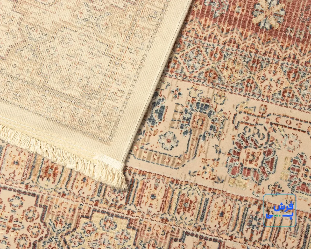 8315-3.webp خرید اقساطی | فرش وینتیج 8315LC گلبهی حاشیه کرم